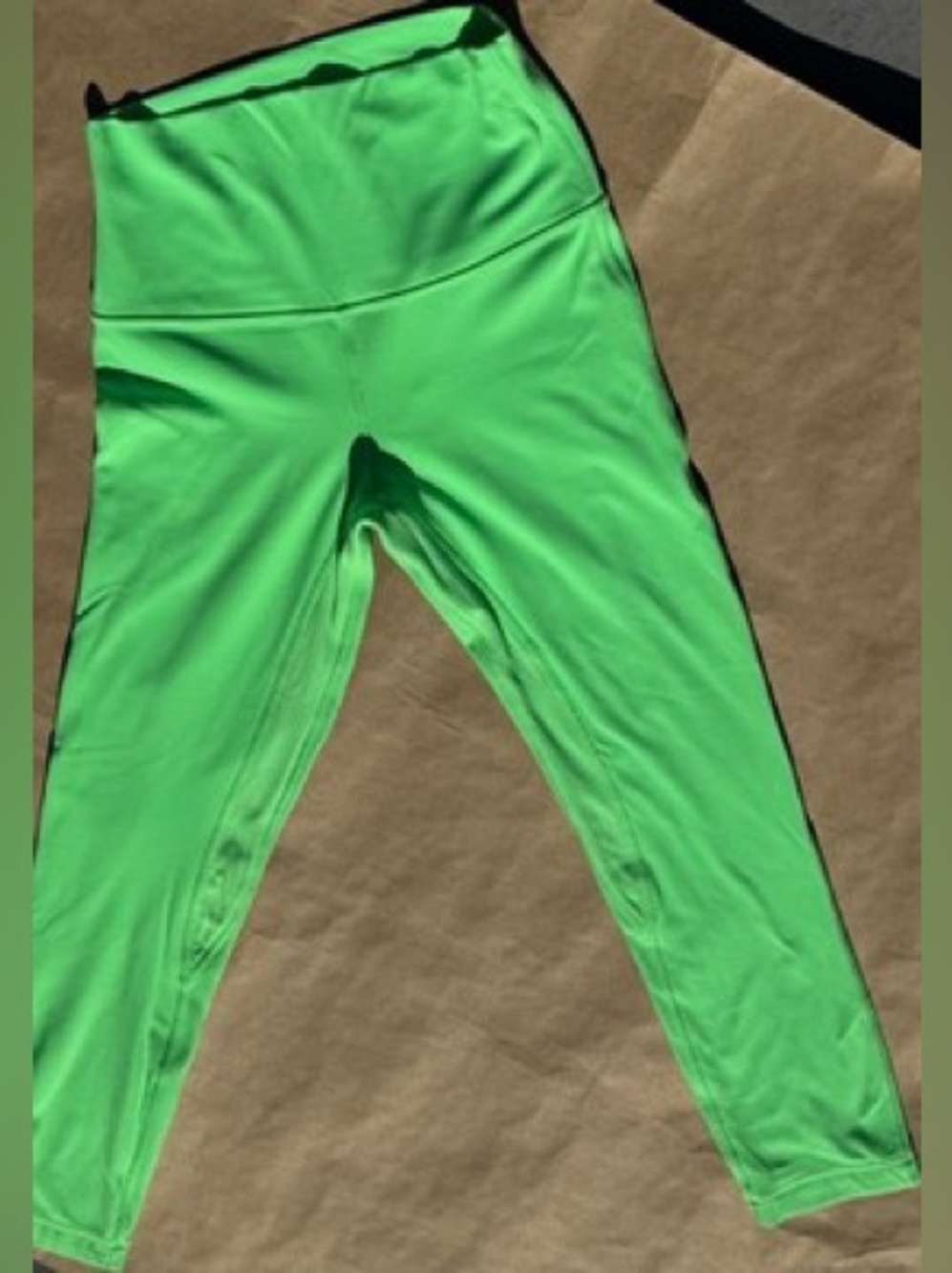 lululemon Align High Rise Leggings 25" Scream Green Light Double Lined Size 4